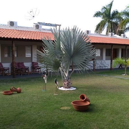 Tuiuiu Park Hotel Rinopolis Esterno foto