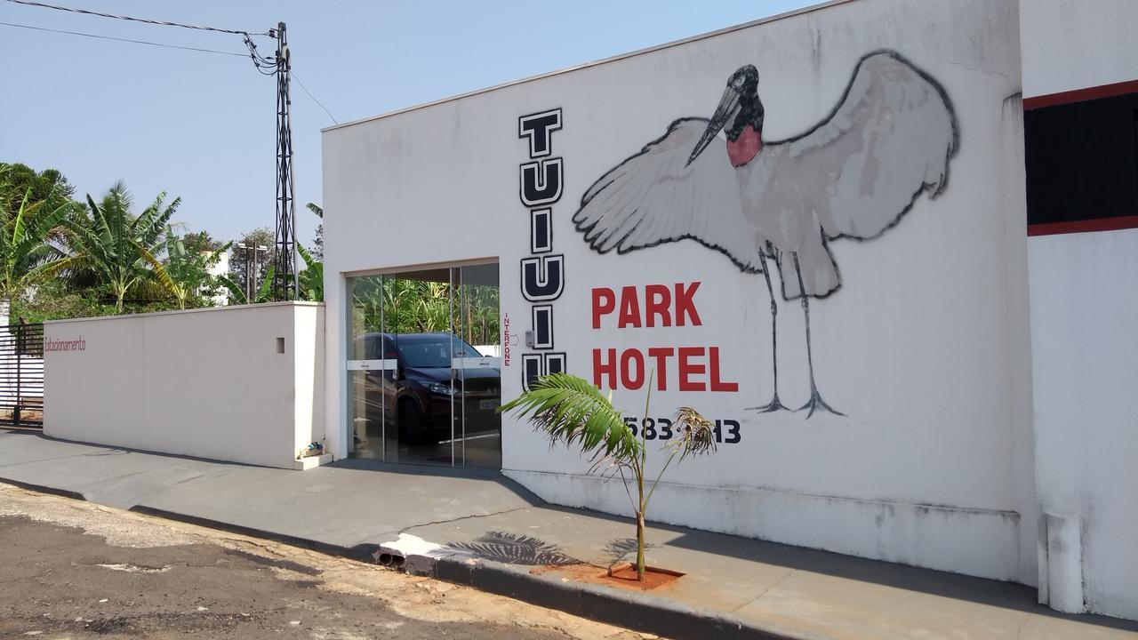 Tuiuiu Park Hotel Rinopolis Esterno foto